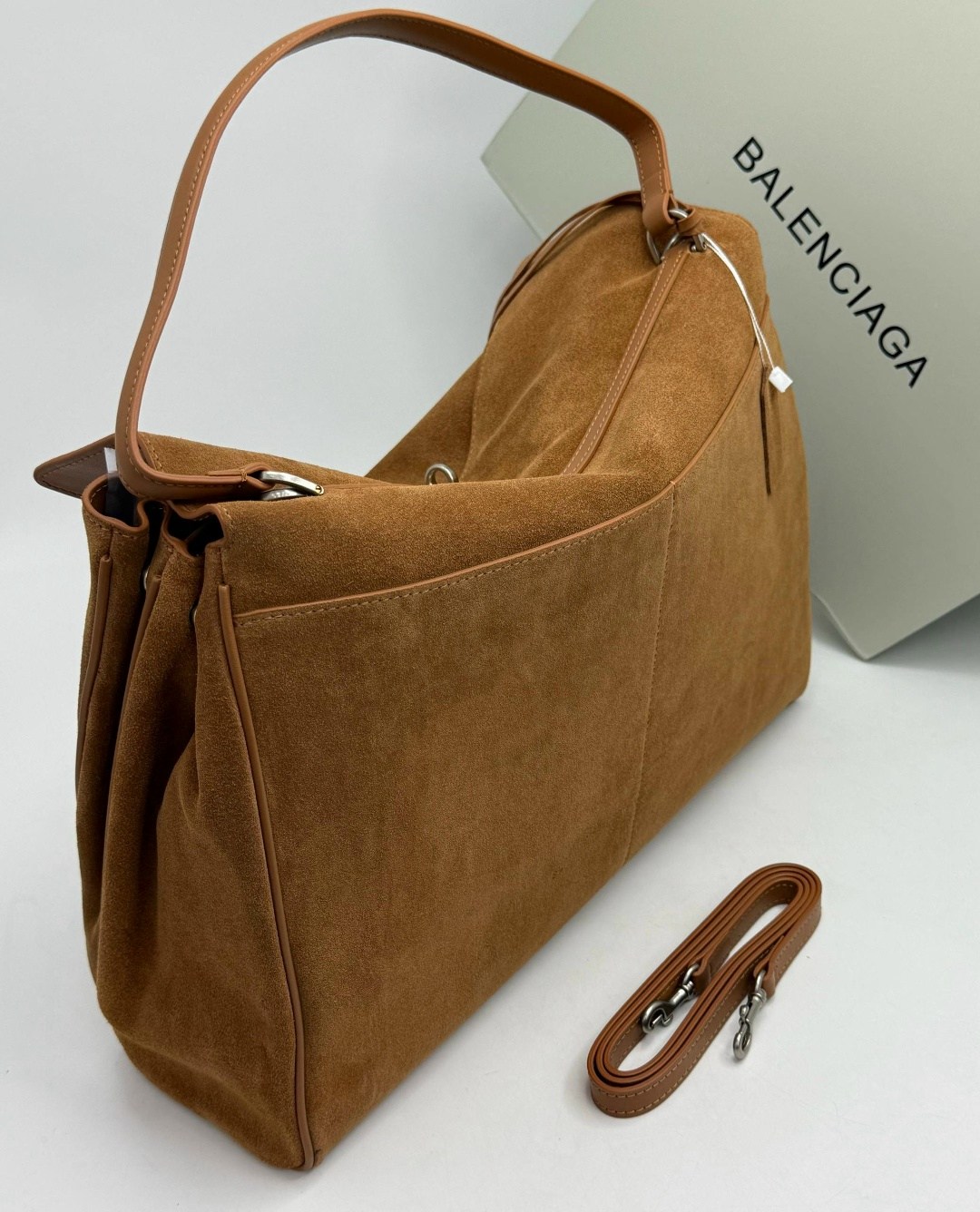 замшевая сумка,сумка из натуральной замши,сумка пинко из замши,замшевая сумка женская,сумка женская натуральная замша