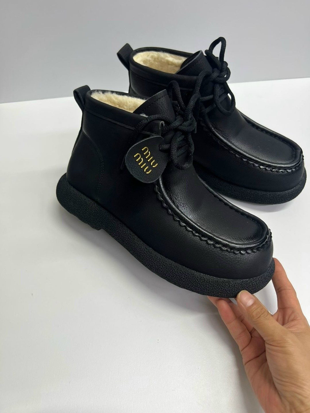 ,детские ботинки,детские угги,детские зимние ботинки,короткие сапоги