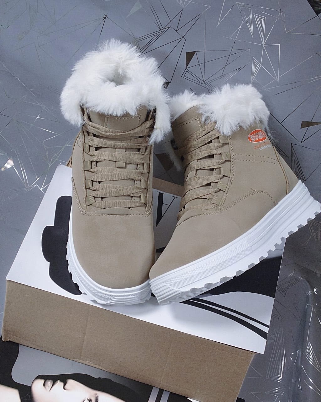 ,зимняя женская ,зимние ботинки,ботинка женские зимние,зимняя