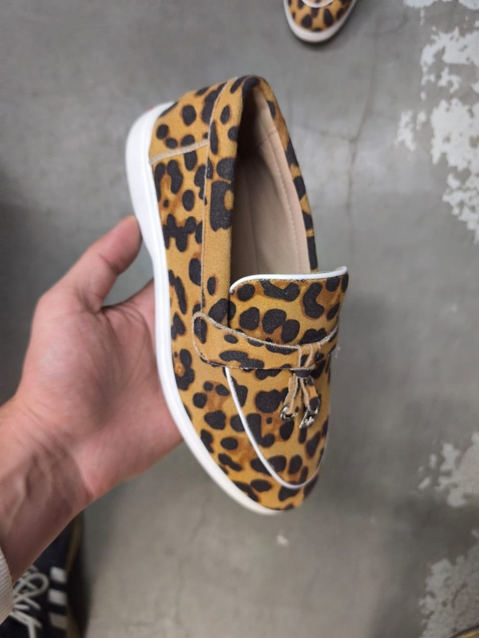 , женская,эконика леопардовые ботинки,леопардовые лоферы,леопардовые кроссовки