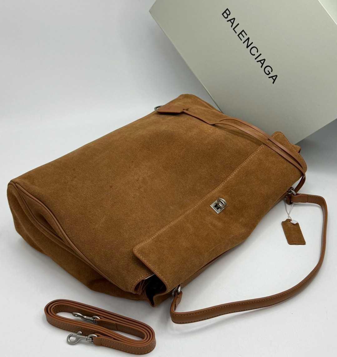 замшевая сумка,сумка из натуральной замши,сумка пинко из замши,замшевая сумка женская,сумка женская натуральная замша