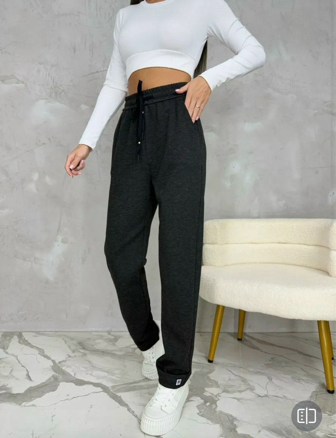 штаны спортивные женские,брюки спортивные женская,брюки спортивные женские джоггеры,спортивные брюки,спортивные джоггеры