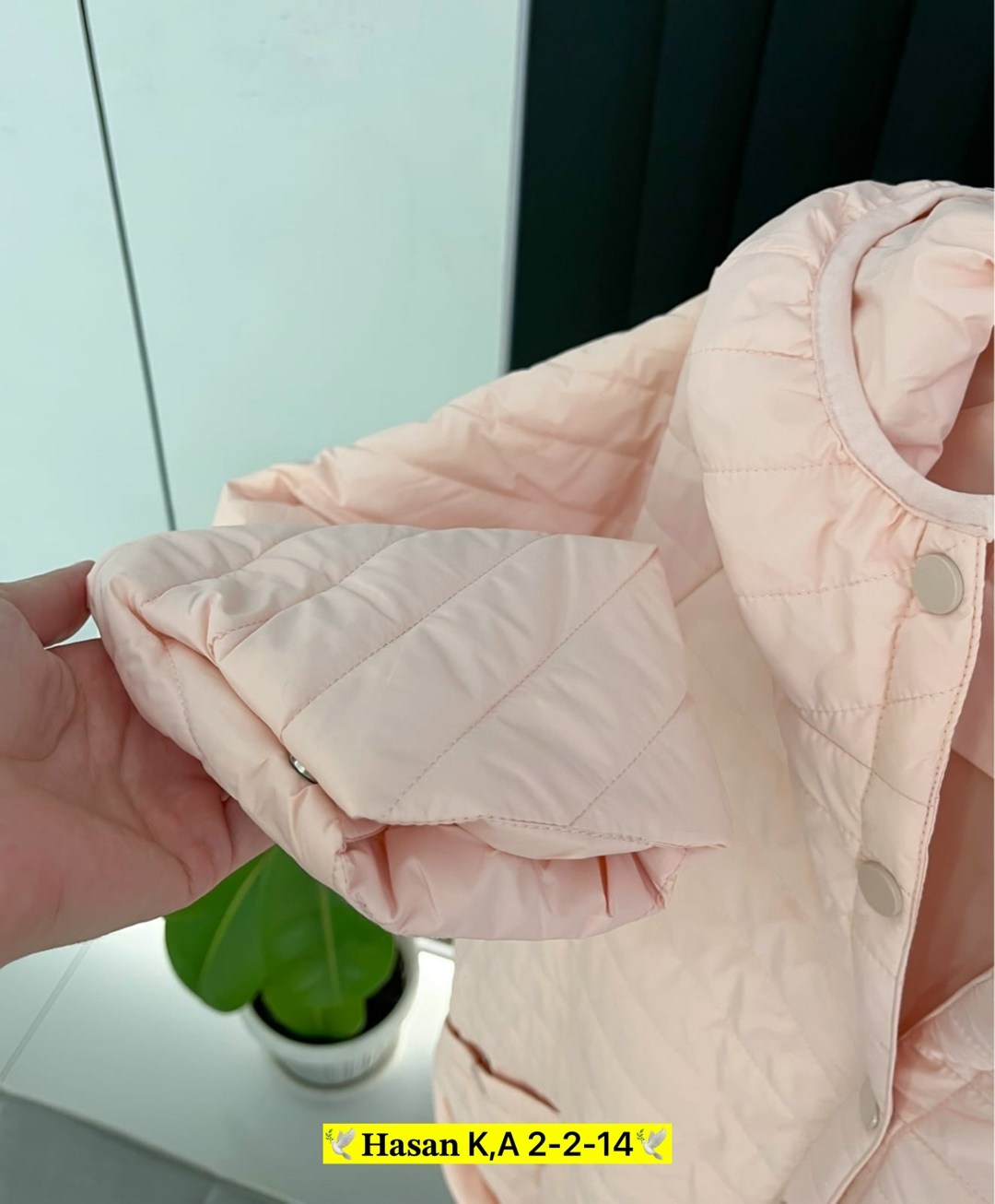 демисезонная куртка,куртка,модная куртка,стильная куртка,куртка плащевка