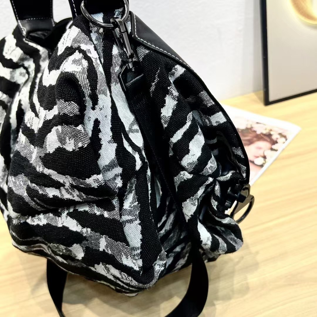 сумки женская,сумка,модная сумка,сумки большие,модная женская сумка