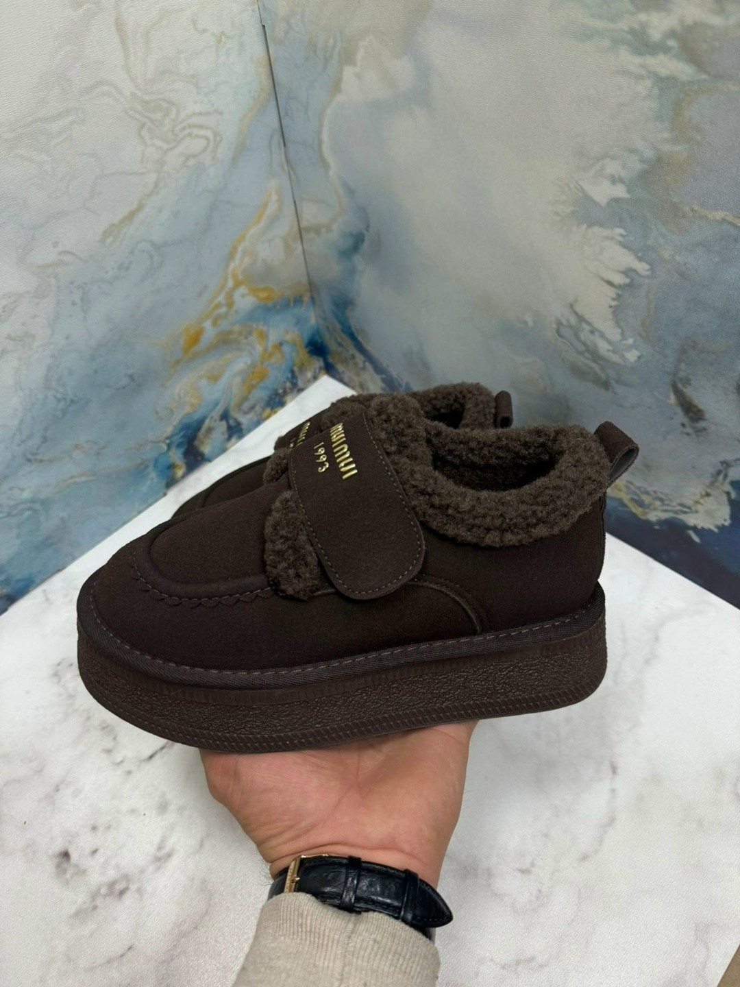 ,женская ,модная ,ботинки с мехом,стильная