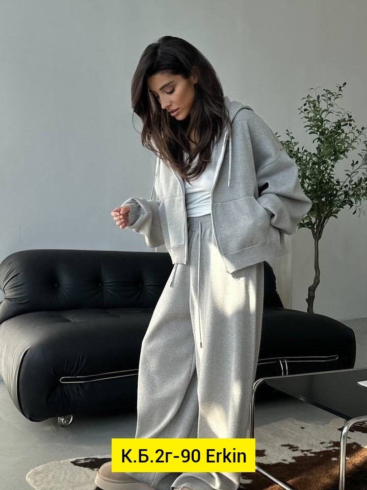 костюмы комплекты,костюм женский на флисе,cпортивный костюм женский на флисе,cпортивный костюм оверсайз,спортивные костюмы