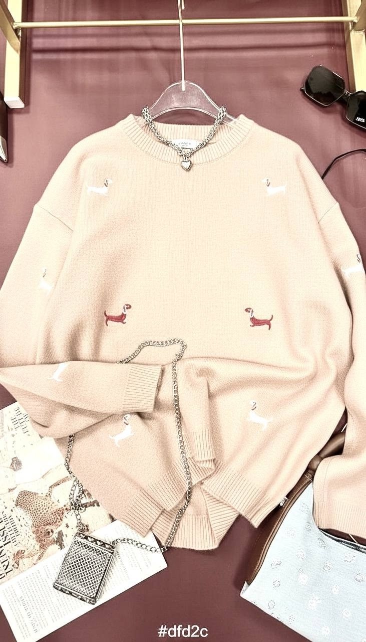 свитер с вышивкой,свитер с принтом,модные свитера,вязаные свитера,свитер свободного кроя