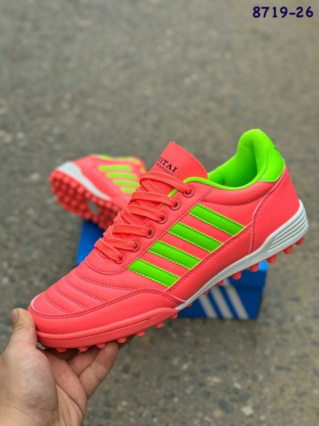 мундиаль кроссовки адидас, футбольная,,футбольные кроссовки,сороконожки футбольные