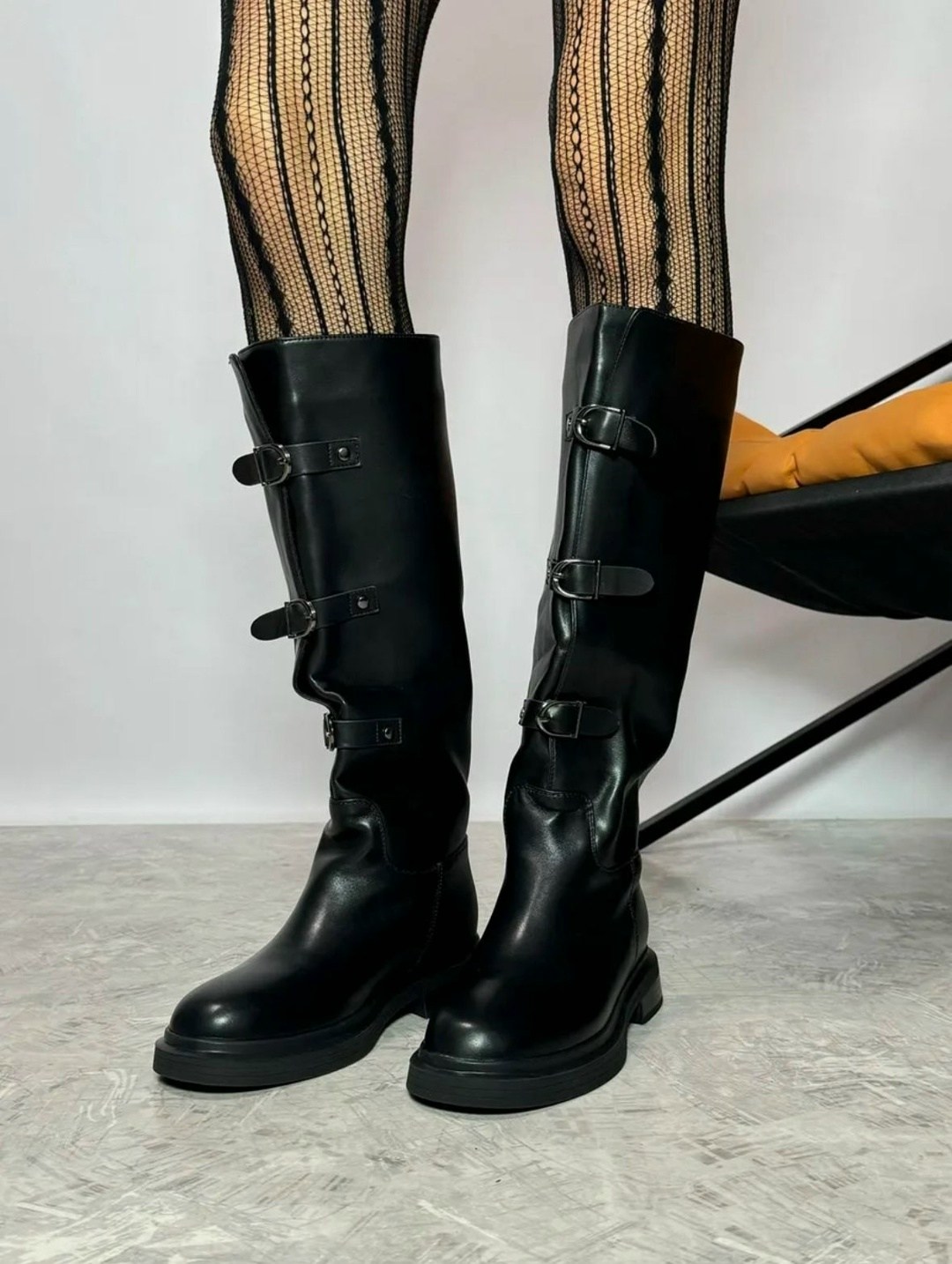 ,женские сапоги,сапоги модные,стильные сапоги,зимние женские сапоги