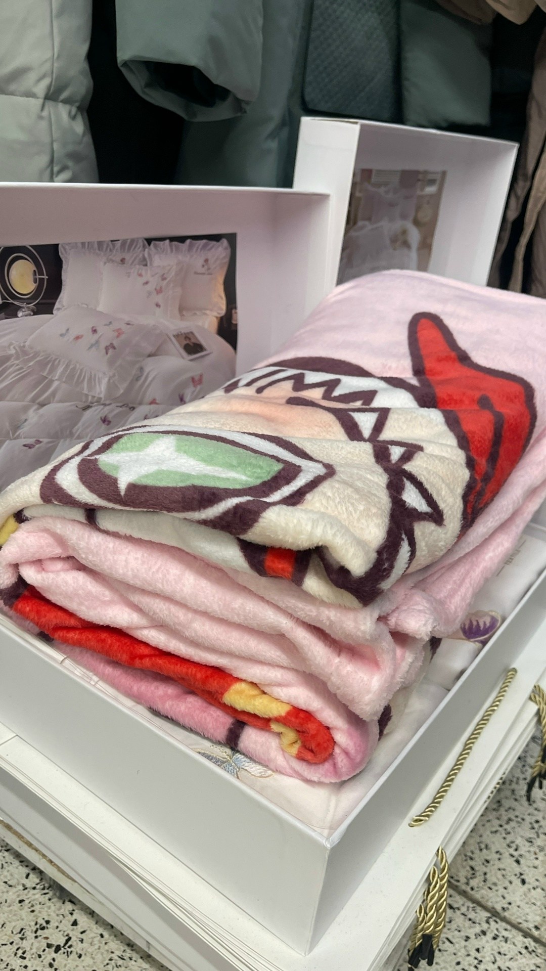 занавески для спальни,интерьерные шторы,занавеска для душа,занавеска,плед детский