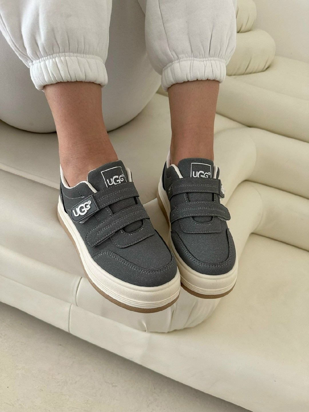 ,кроссовки женскиe,кроссовки женские серые,серые кроссовки,кроссовки весенние женские