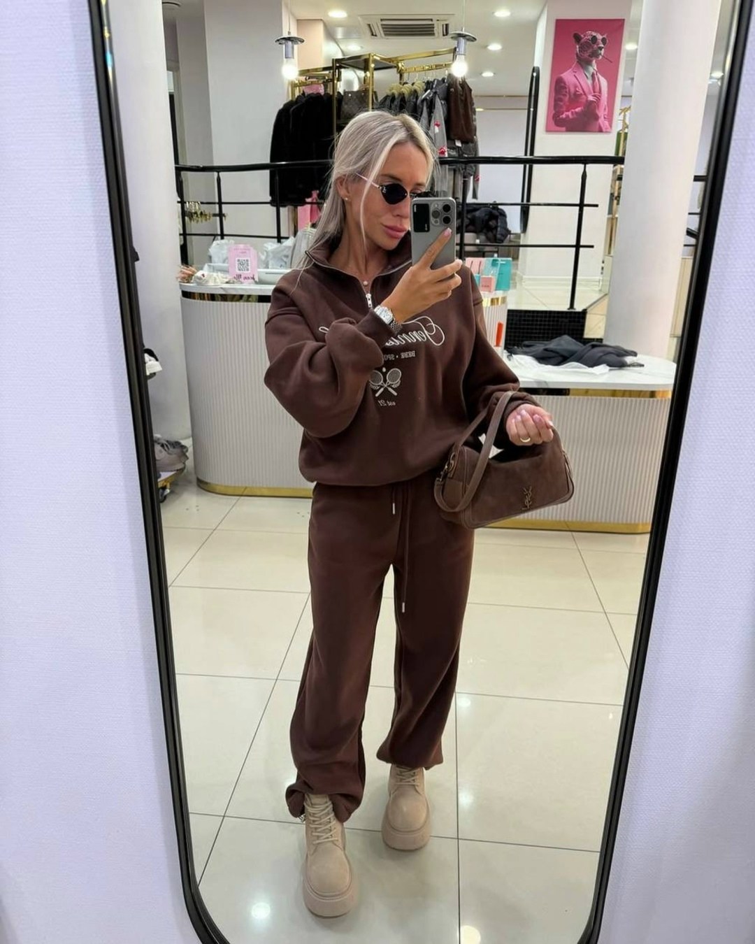 спортивные костюмы женские,костюм женский на флисе,стильные костюмы,спортивные костюм,cпортивный костюм женский на флисе