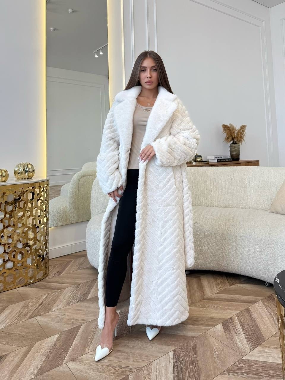 шуба белая,длинная шуба,шуба искусственная,шубка,шуба из эко меха