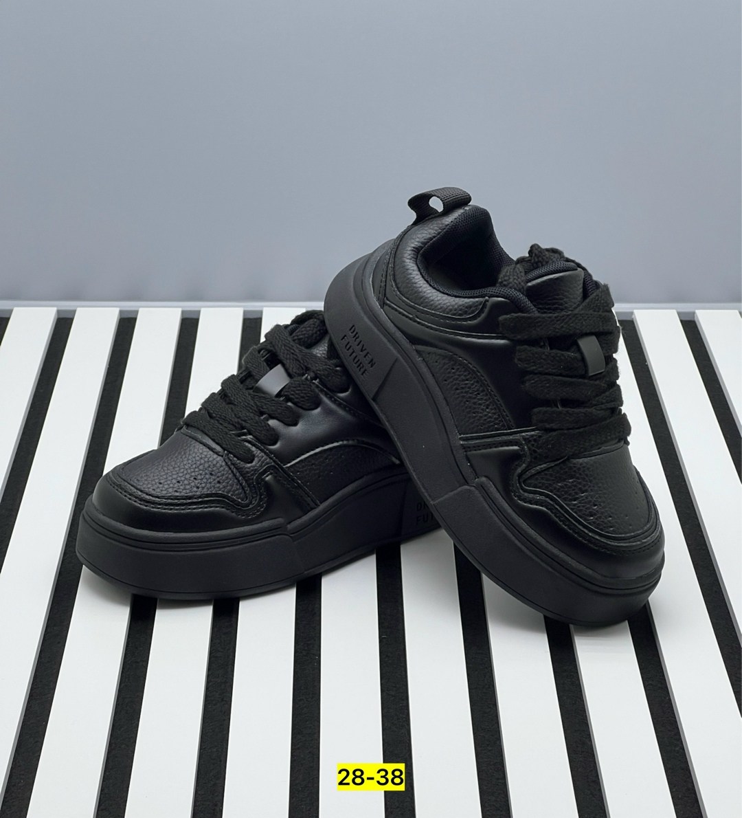 ,кроссовки женскиe,кроссовки оптом,школьные кроссовки,кроссовки мальчику