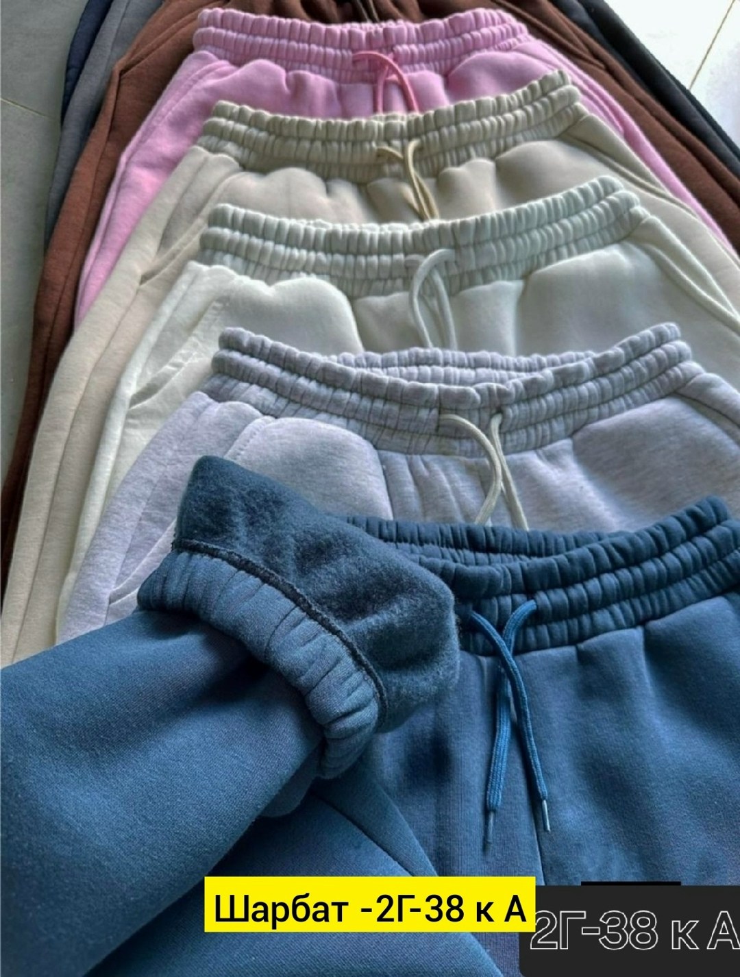 флисовые брюки,бархатный спортивный костюм,одежда с капюшоном,брюки бархатные,велюровый спортивная костюм