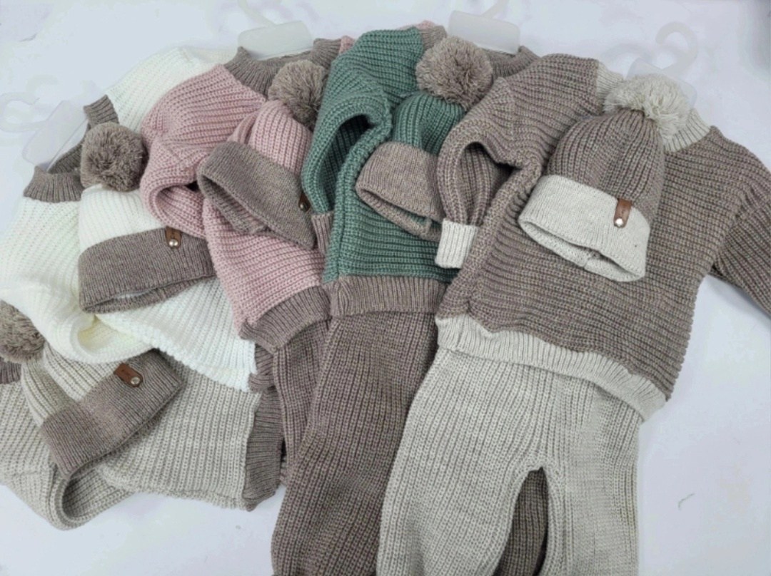 костюм для малыша теплый вязаный,костюм для малыша теплый,вязаные костюмы,вязаный костюм для малыша,комплект вязаный