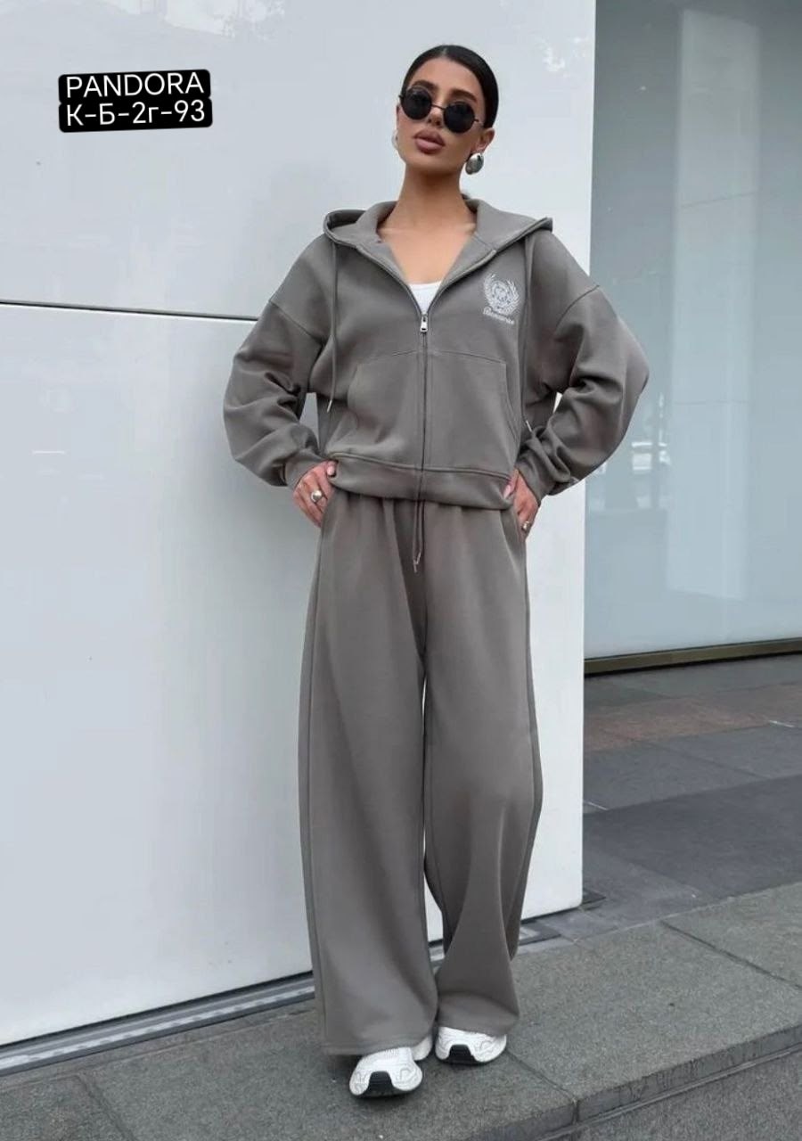 спортивные костюмы женские,стильные костюмы,спортивные костюмы,костюм спорт шик,костюм женский на флисе