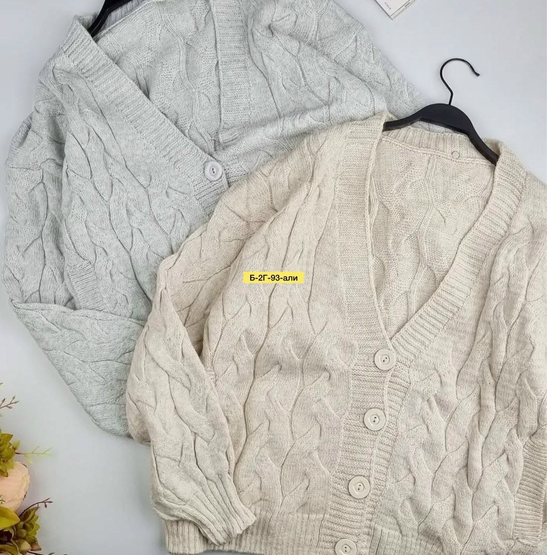 вязаная кофта на пуговицах женская,кардиган вязаная на пуговицах,кардиган на пуговице,вязаные кардиганы,кардиган женский на пуговицах вязаный