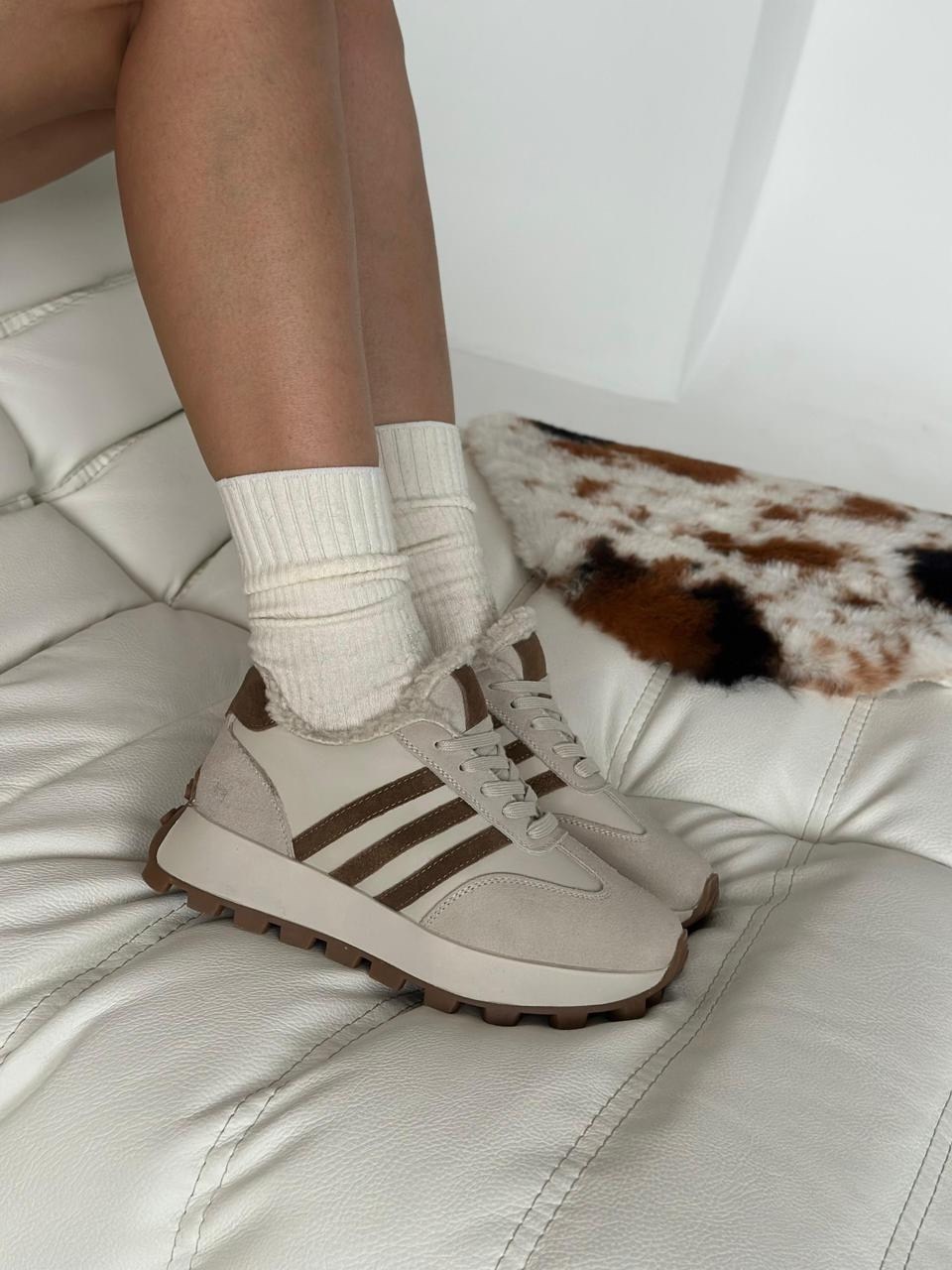 кроссовки женскиe,женские кроссовки adidas,кроссовки adidas,,кроссовки adidas retropy