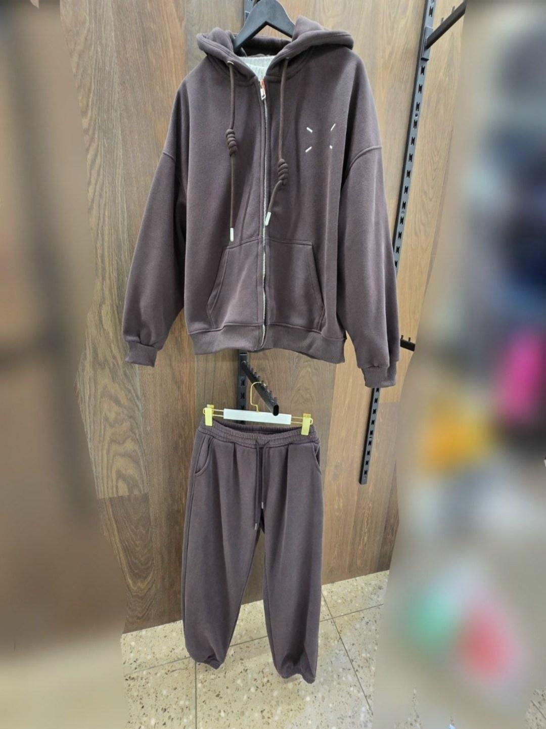 rolls royce phantom,rolls royce rolls royce,rolls royce cullinan,rolls royce wraith 2013 2025,the rolls royce