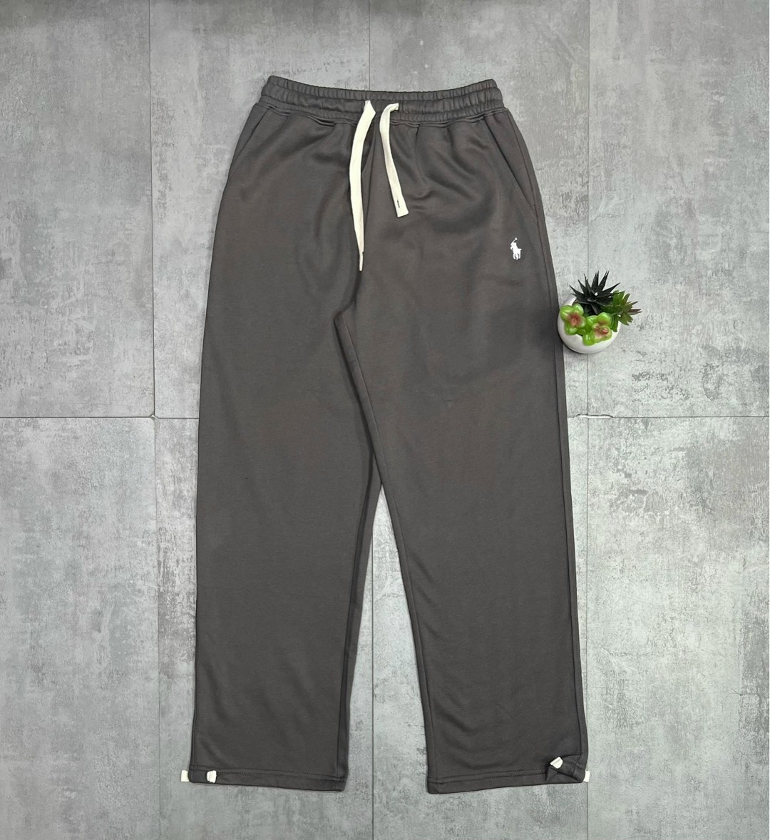 спортивные брюки,спортивные штаны,серые штаны,спортивные брюки мужские,мужские спортивные штаны