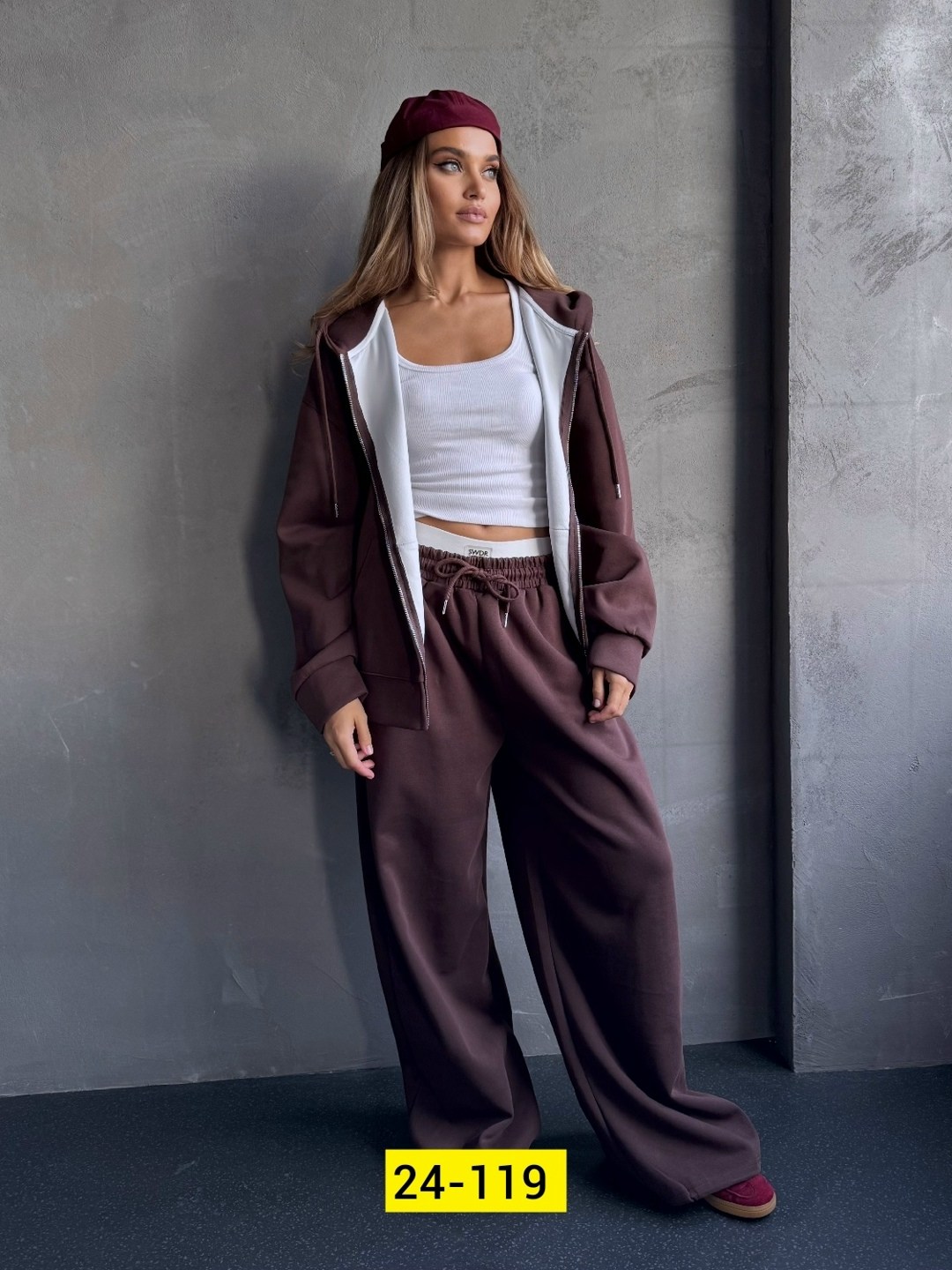 женский костюм двойка,стильные костюмы,трикотажные костюмы,женские спортивные костюмы,костюм мягкий