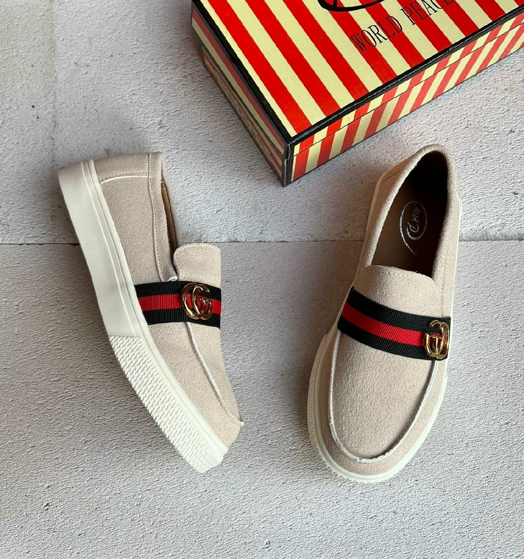 ,модные лоферы, женская,кроссовки gucci,повседневная