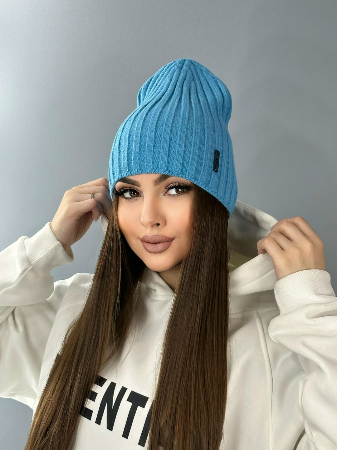 шапка женская,шапка для женщин,женская вязаная шапка бини,шапка бини,вязаная женская шапка