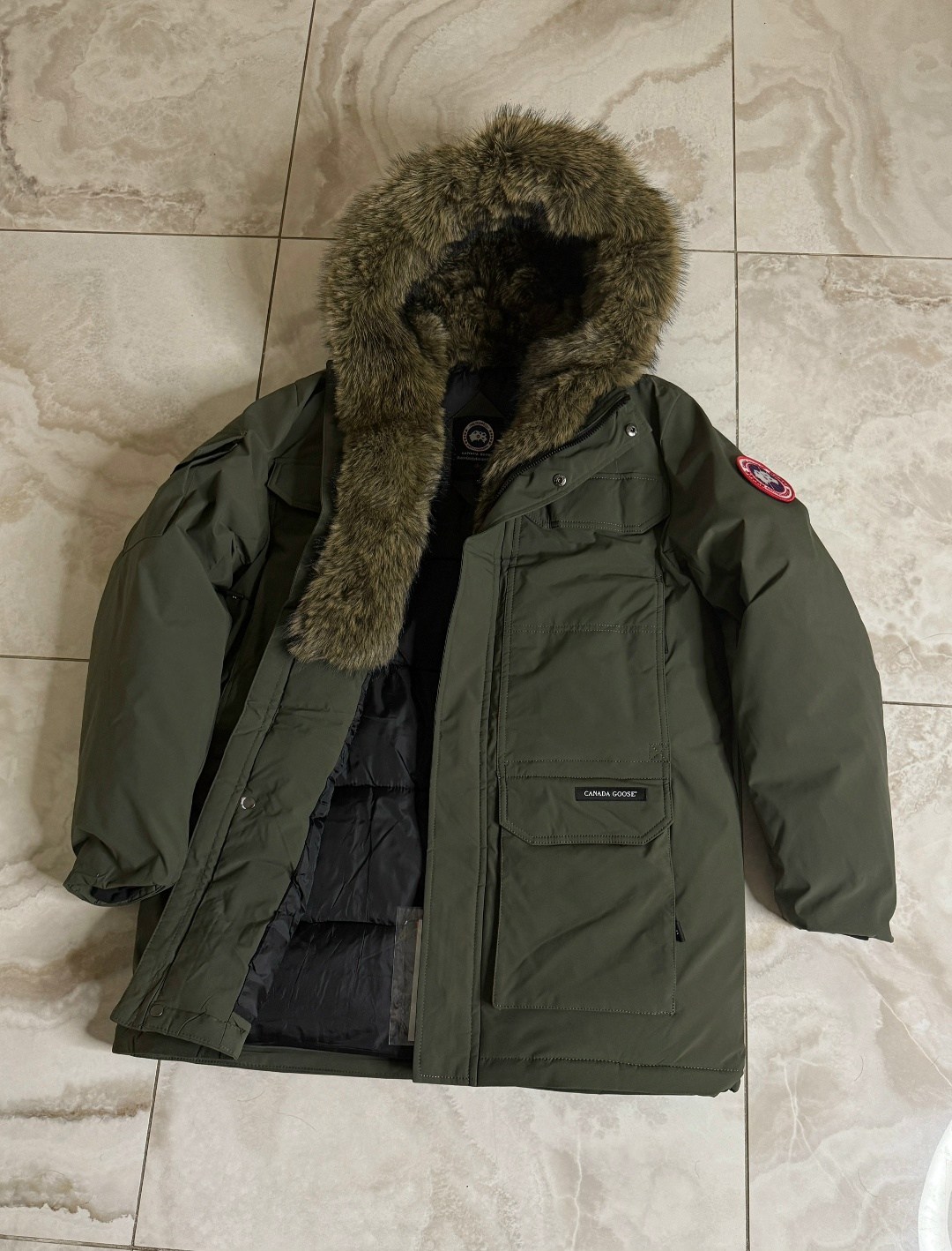 куртка зимняя canada goose,мужские пуховики canada goose,canada goose оригинал,куртка canada goose мужская,canada goose expedition parka женская