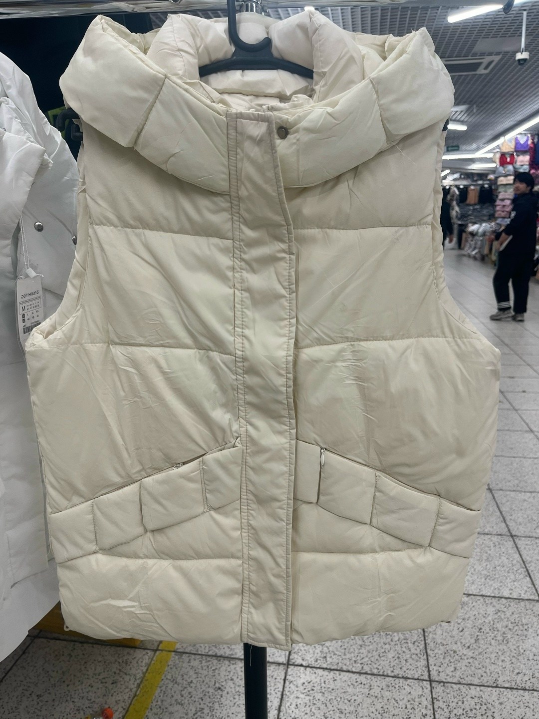 женская жилетка,жилет женский,жилет,жилетка,демисезонный жилет