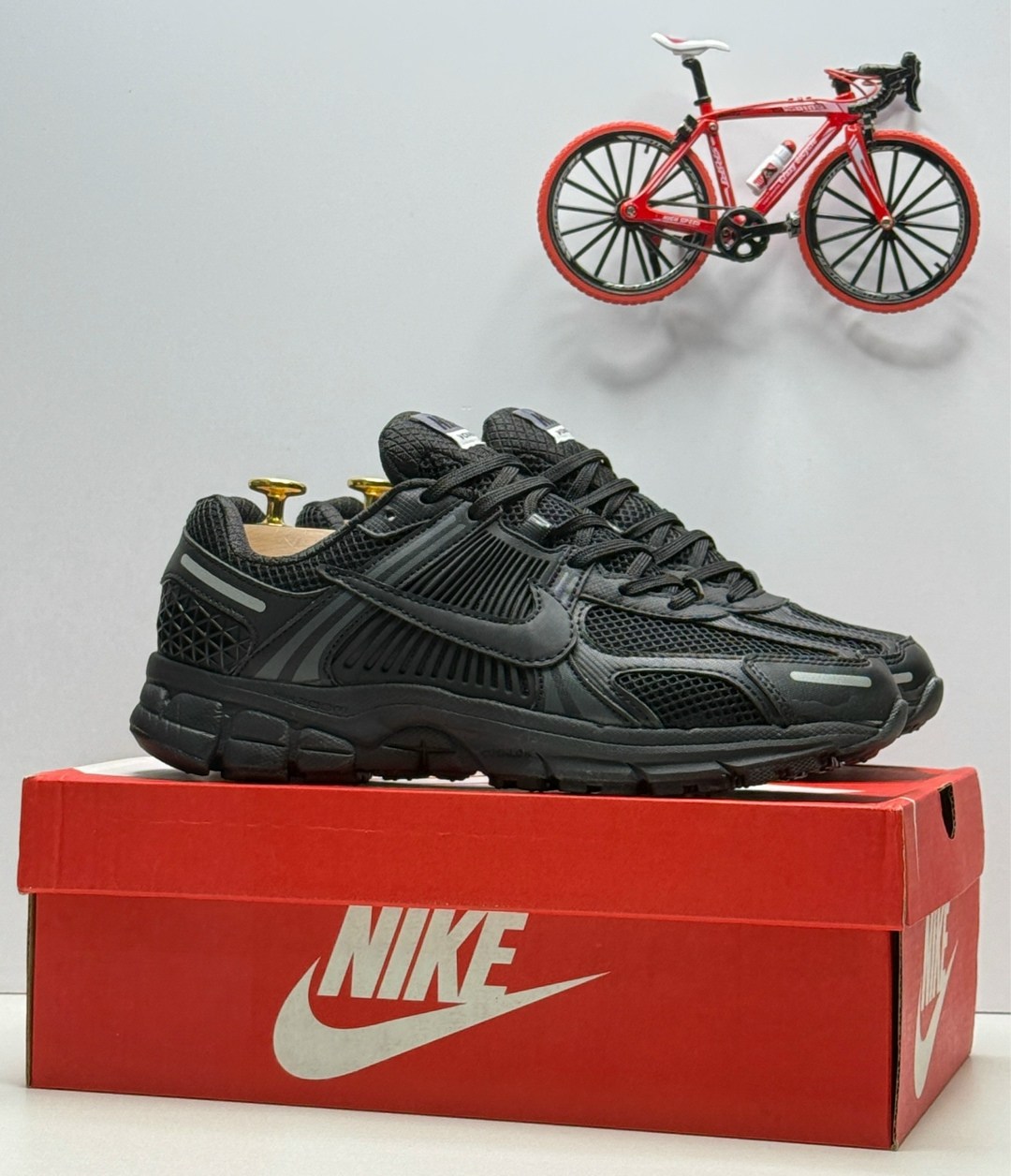 nike zoom vomero 5 sp,nike zoom vomero 5 triple black,кроссовки nike air zoom vomero 5,кроссовки nike zoom vomero 5,nike air zoom vomero 5