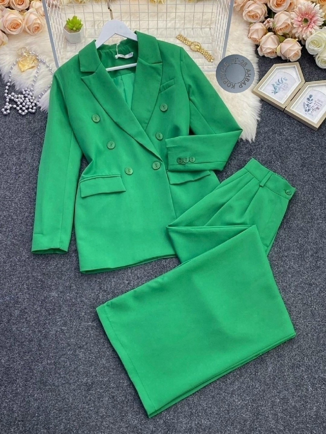 костюмы двойки,костюм классика,костюм модный,женские брючные костюмы,брючной костюм