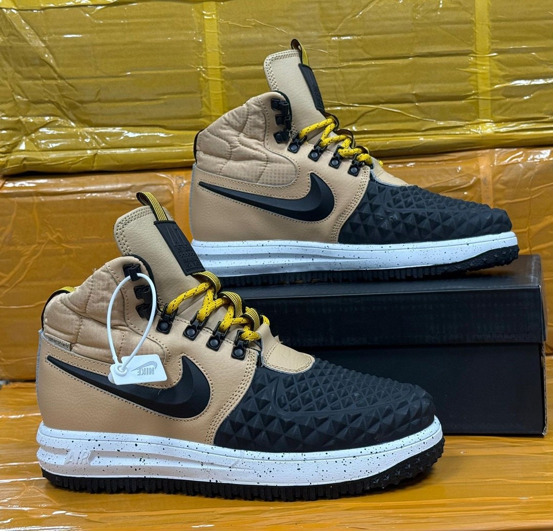 кроссовки nike lunar force 1 duckboot,nike lunar force 1 duckboot 17,nike lunar force 1 duckboot,кроссовки nike lunar force 1 duckboot 17 linen внутри,кроссовки nike lunar force 1