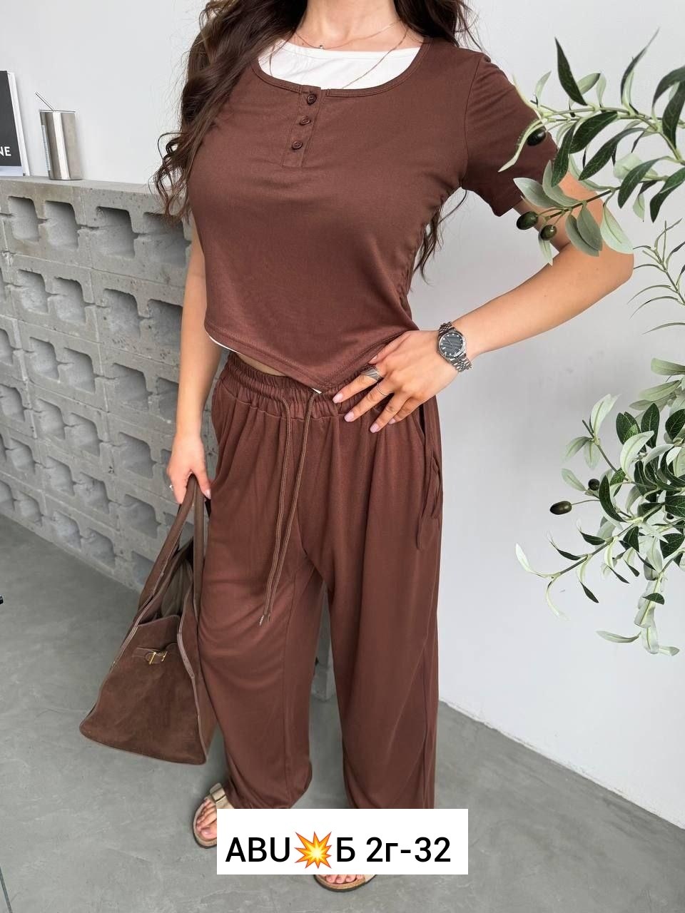 костюм с кроп топом и брюками,костюм двойка трикотаж,женский костюм,костюм двойка женская,костюмы двойки