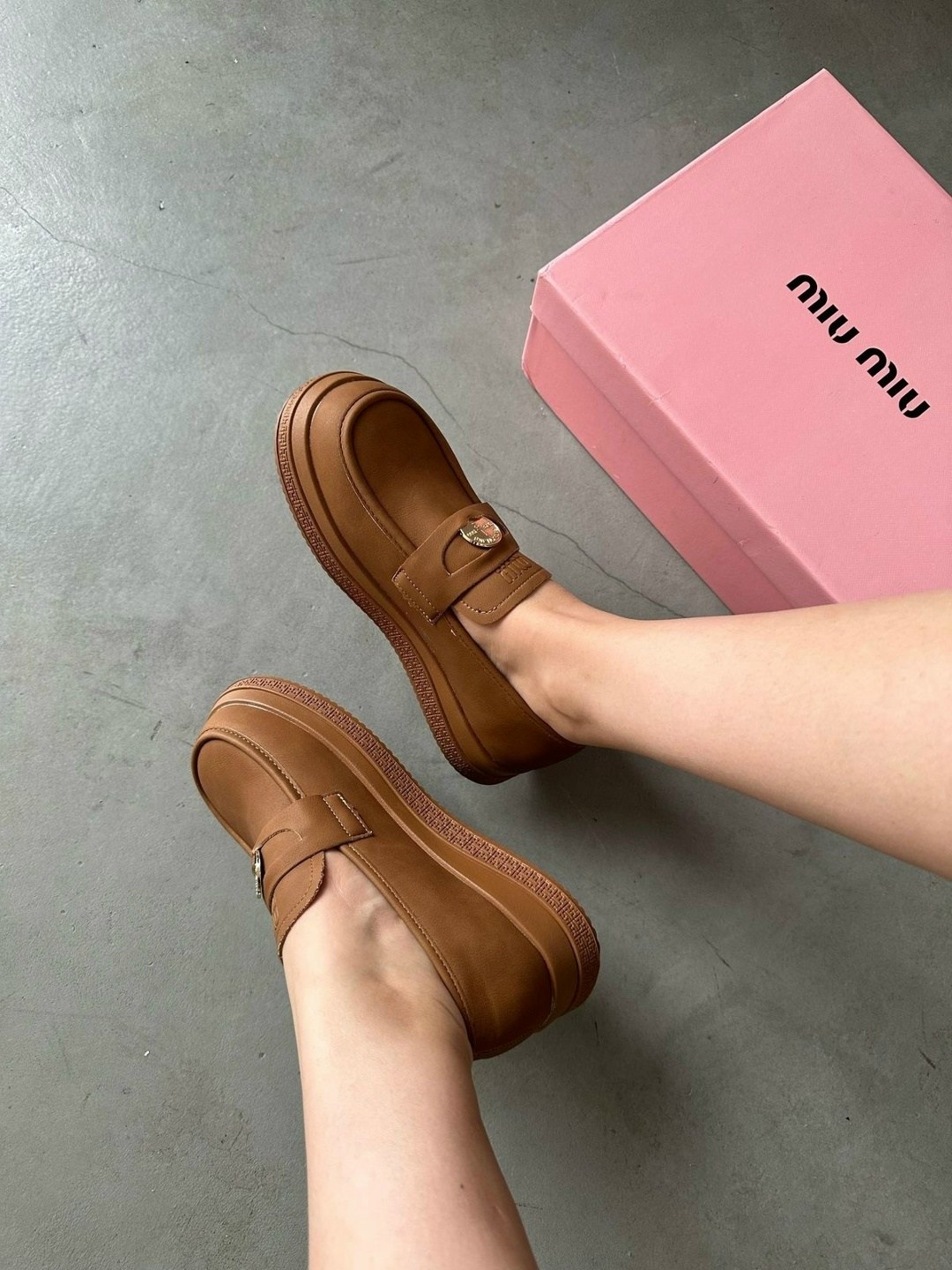 ,женская ,женские лоферы,лоферы miu miu, оптом