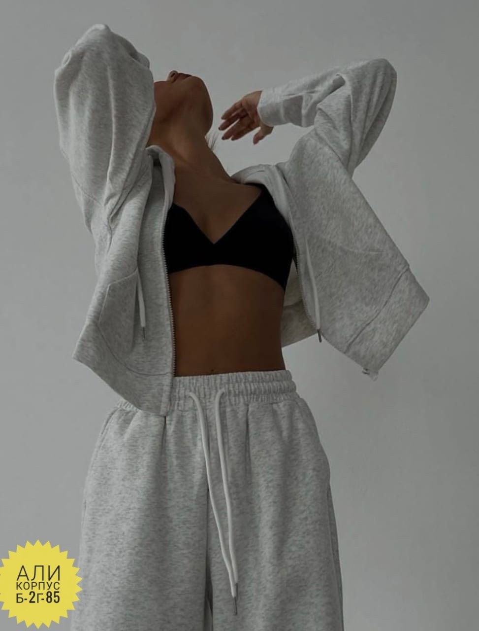 cпортивный костюм оверсайз,женский костюм на флисе,женские спортивные костюмы,повседневный костюм,спортивные костюмы