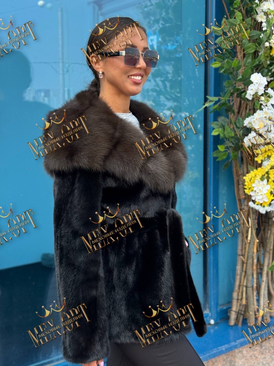 норковая шуба с капюшоном,шубы норковые,шуба из норки,шуба норковая с английским воротником,шуба из норки с капюшоном