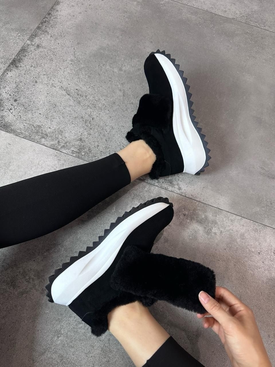 ,зимние женские кроссовки,кроссовки женскиe,меховые кроссовки,женская зимняя