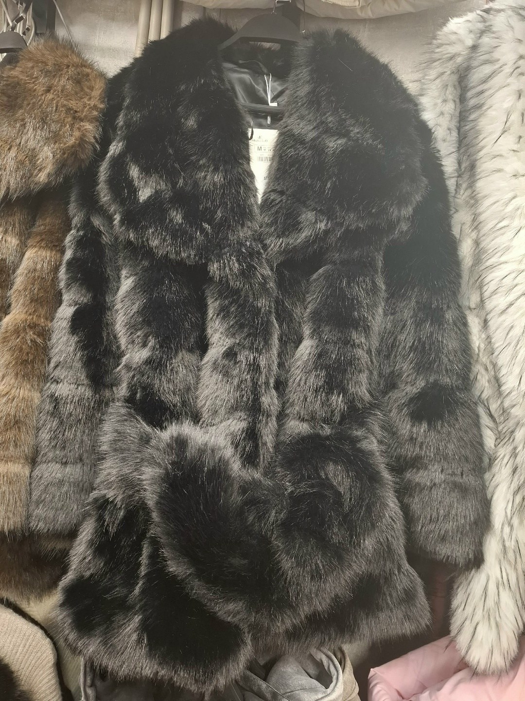 шуба искусственная,короткие шубы,шуба женская,модная шуба,шубка