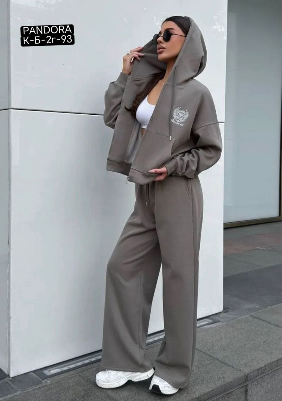 спортивные костюмы женские,стильные костюмы,спортивные костюмы,костюм спорт шик,костюм женский на флисе