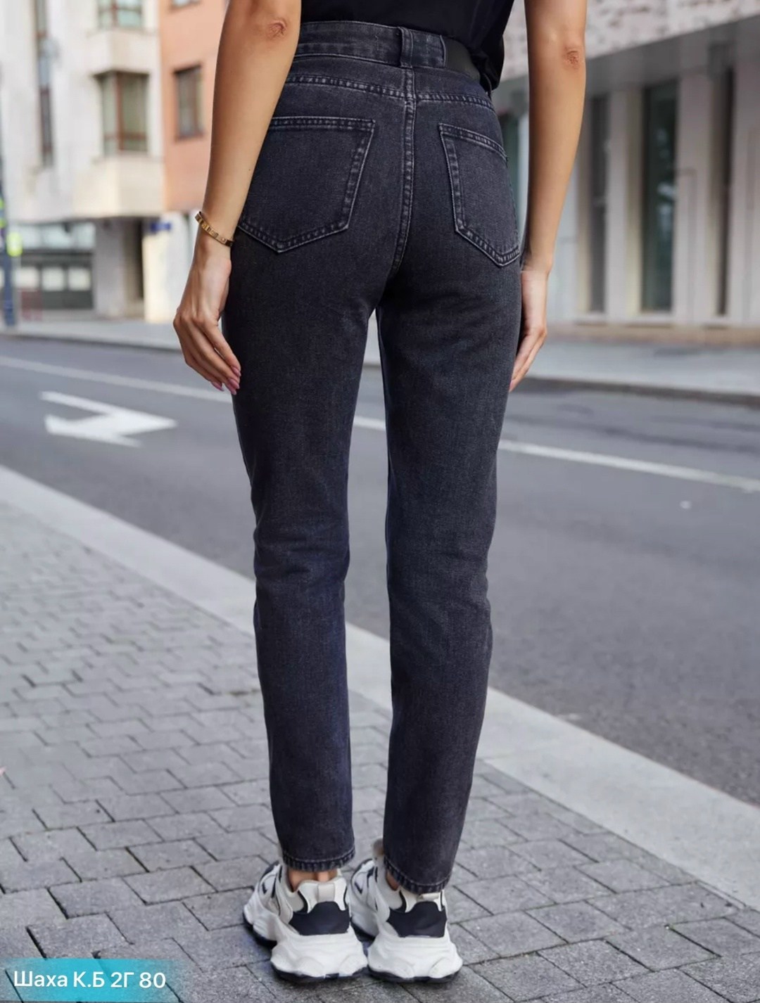 джинсы женский,джинсы мом,джинсы модные,женские джинсы мом,стильные джинсы