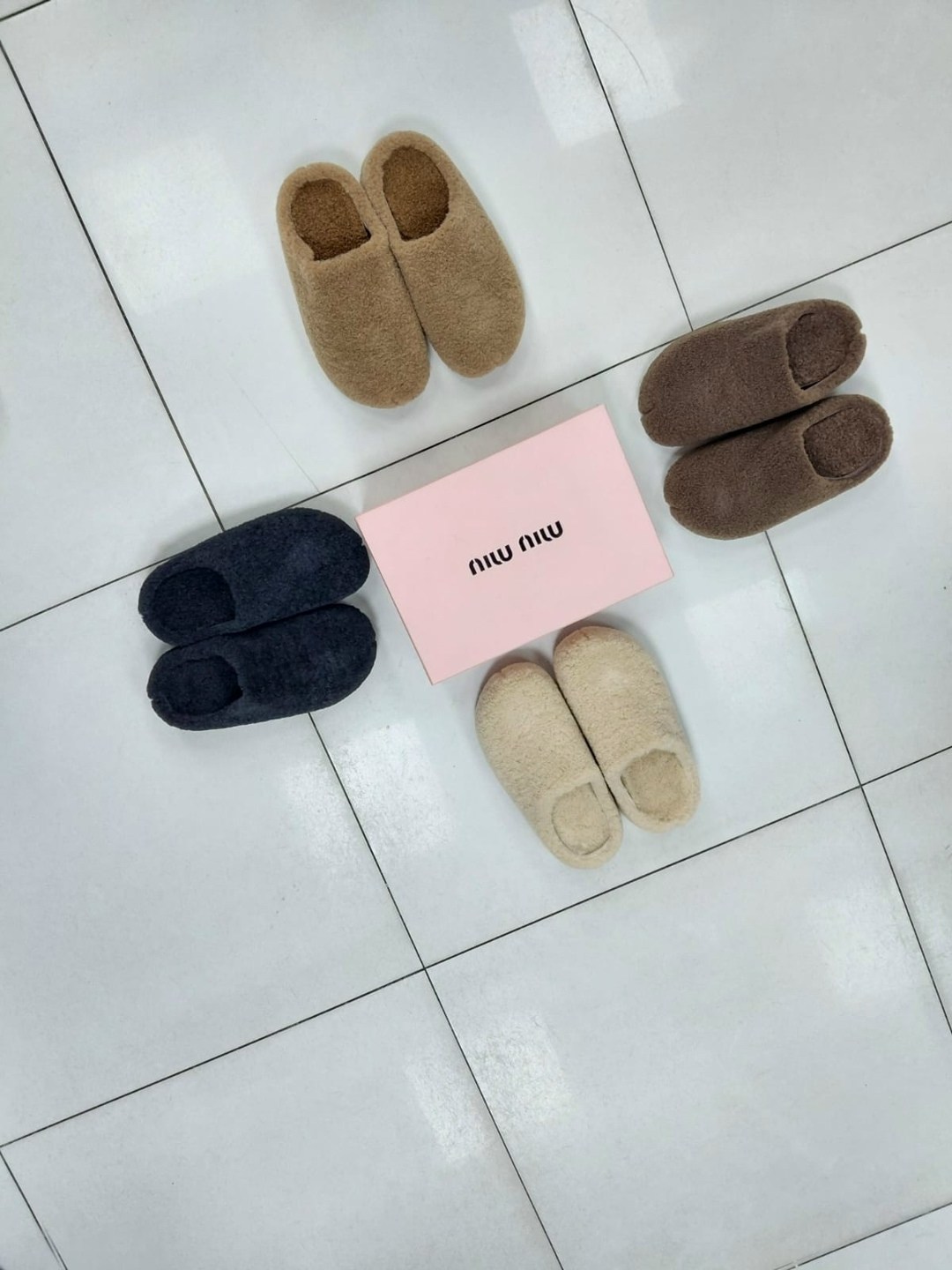 ,модные тапочки,женские тапочки,женские домашние тапочки,домашние тапочки