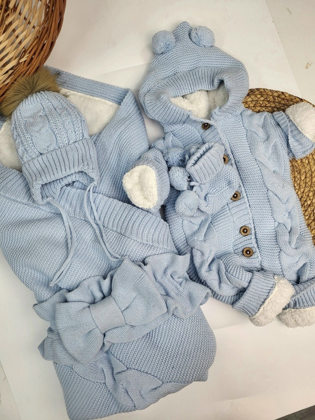 вязаный комплект на выписку,комплект на выписку 5 предметов,комплект на выписку из 5 предметов,комплект на выписку,вязаный комплект на выписку для новорожденных