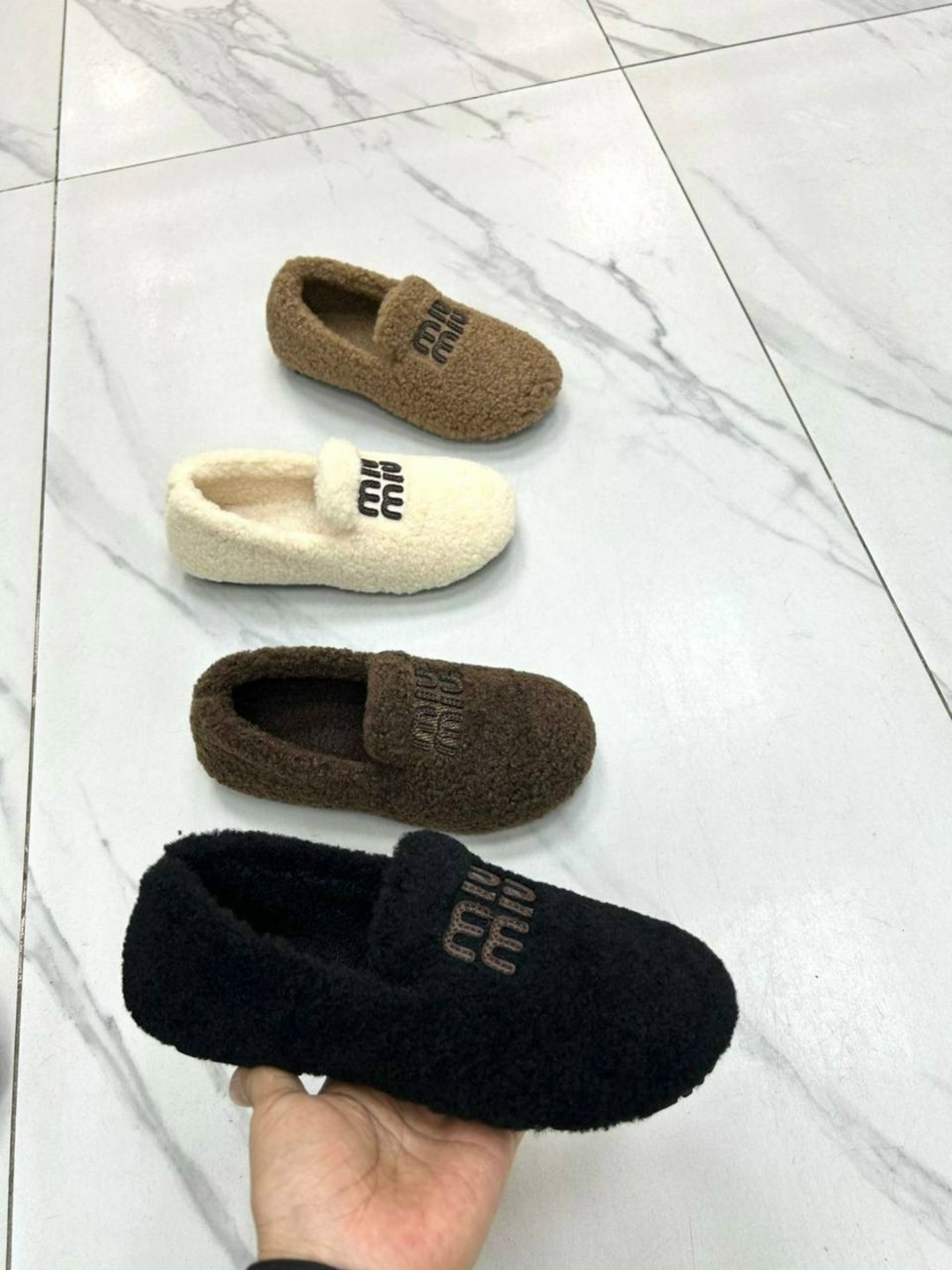 тапочки женские,тапочки зимние,тапочки модные,,женские тапки