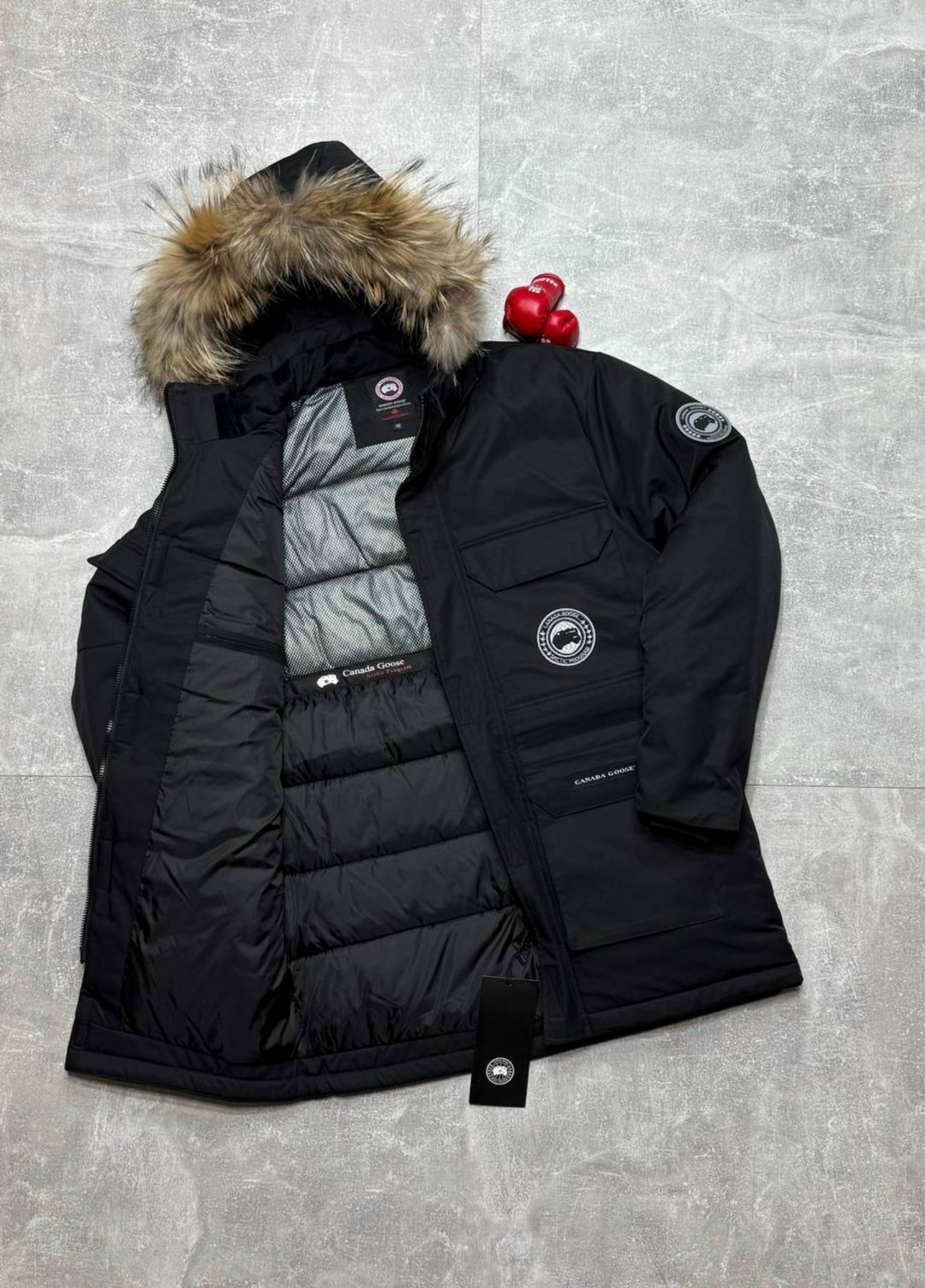 мужские пуховики canada goose,куртка зимняя canada goose,куртка canada goose мужская,куртка мужская canada goose зимняя,canada goose красная куртка мужская