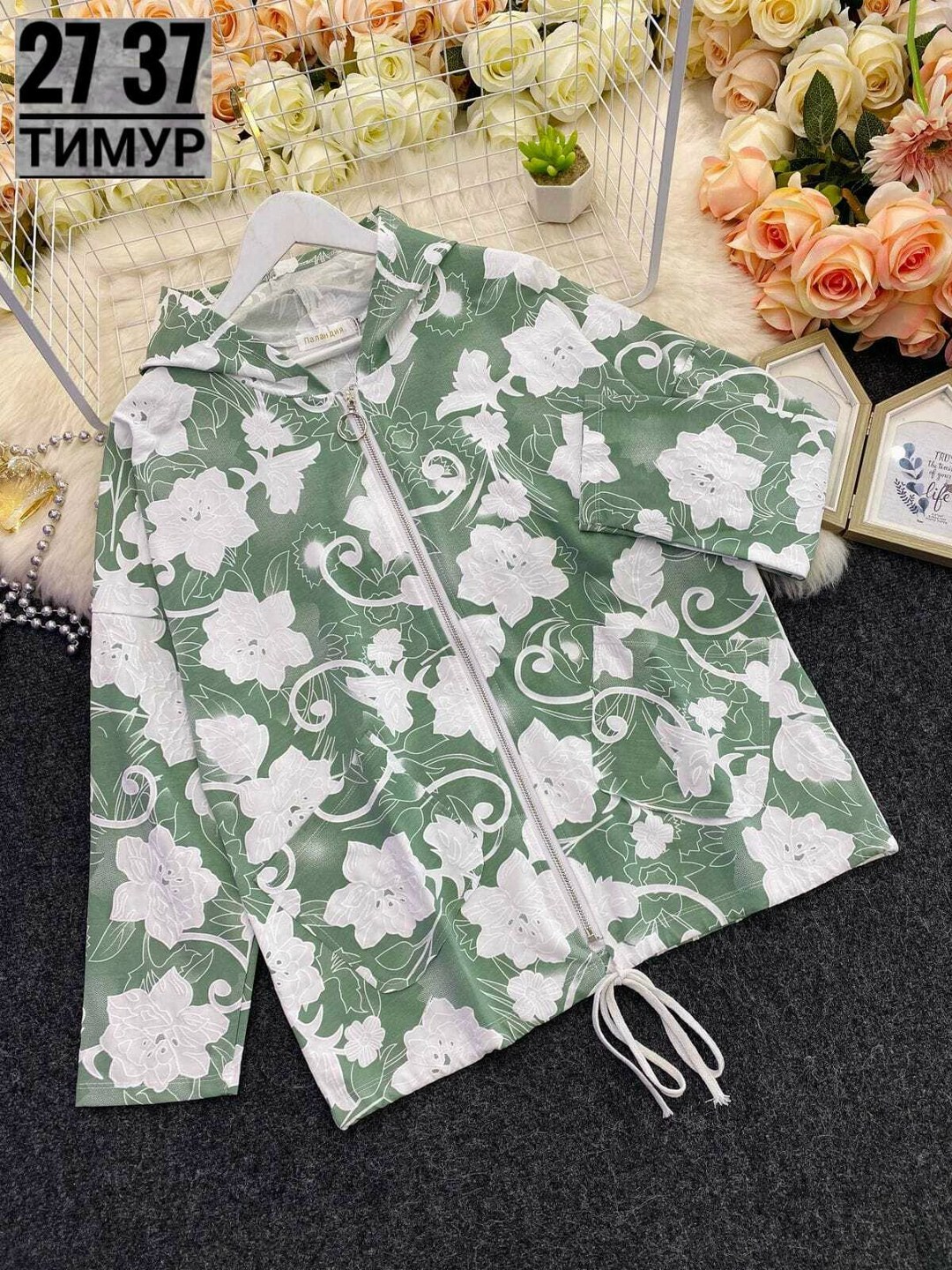 ветровка женская,демисезонная куртка,куртка женская,легкая куртка,ветровка