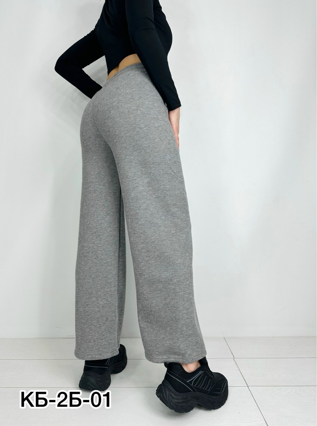 обувь,джинсы штаны,брюки джинсы,брюки штаны,штаны женские