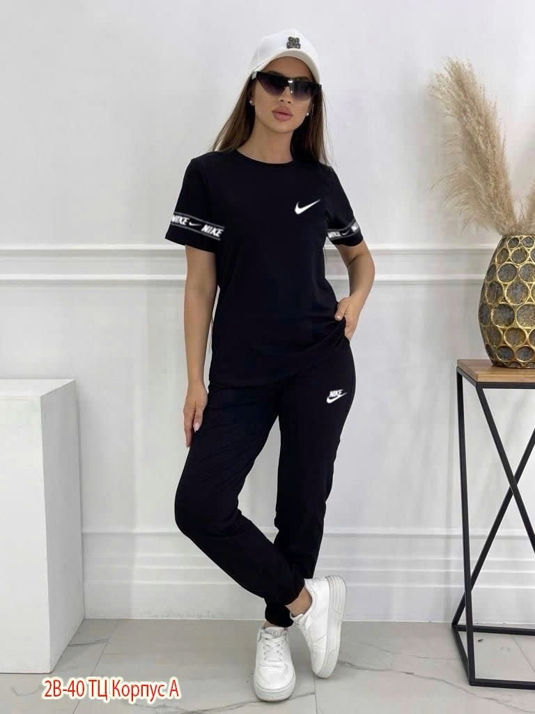 спортивные костюм,женские костюмы спортивные,спортивный костюм спортивные костюмы,футболка женская,спортивные костюмы nike