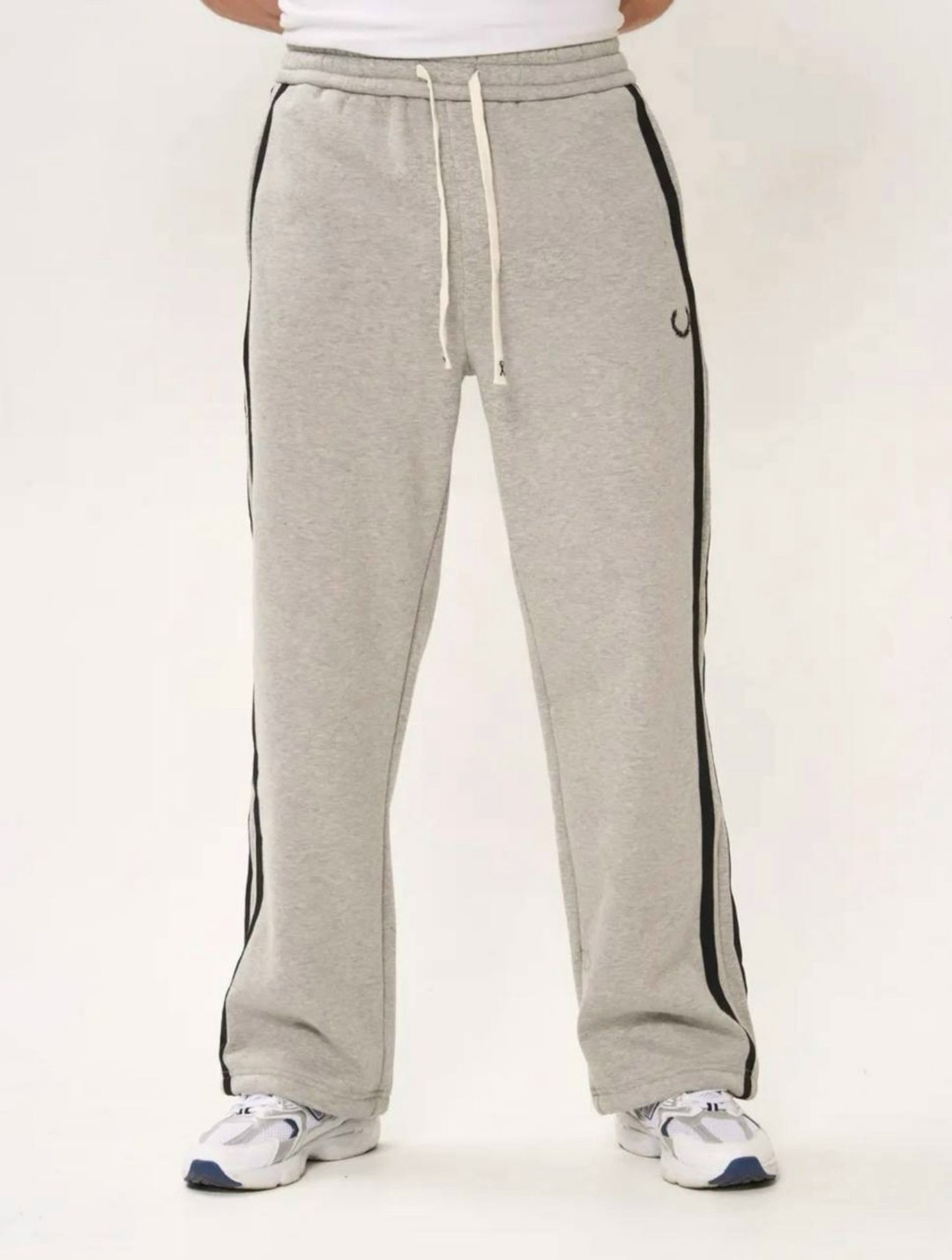 брюки спортивные,повседневные спортивные брюки,повседневные штаны,спортивные штаны,широкие брюки