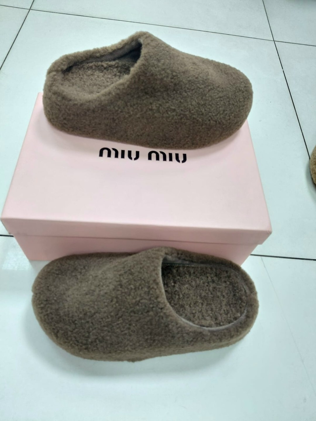 ,модные тапочки,женские тапочки,женские домашние тапочки,домашние тапочки